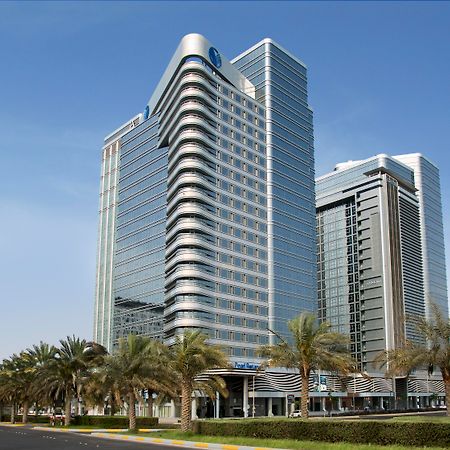 Pearl Rotana Capital Centre Hotel Abu Dhabi Esterno foto